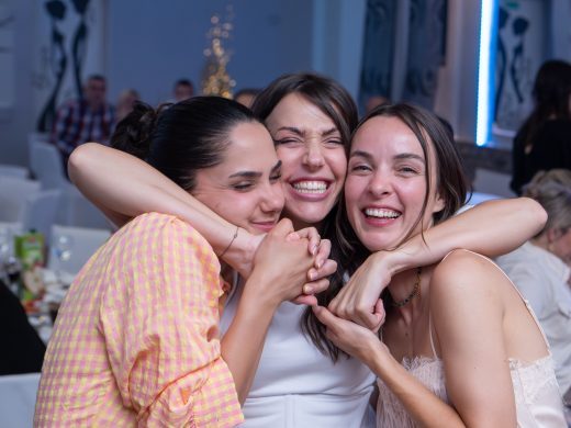 DZ8_3467